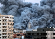 以色列持续对加沙实施袭击，哈马斯称人质交换尚需等待