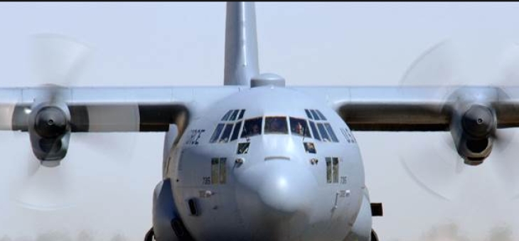 美军计划将C-130运输机改装为轰炸机，携带JASSM导弹